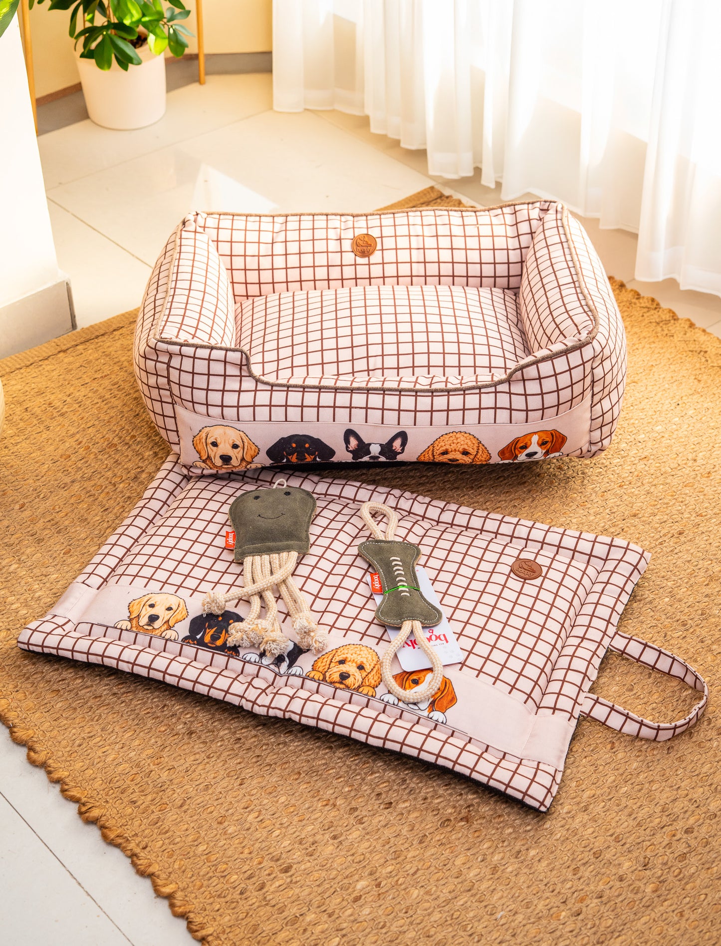 Peek-a-Boo Starter Kit | Cozy Bed, Comfort Mat & Suede Pet Toys